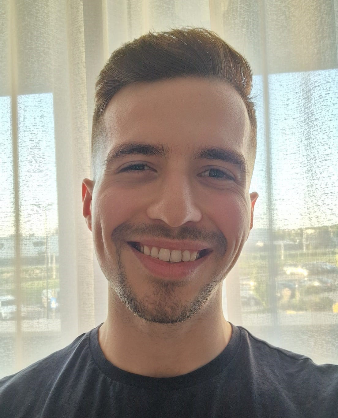 Alex - ZeroToArchitect Founder